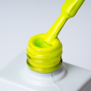 135 ELECTRIC YELLOW - 10ML